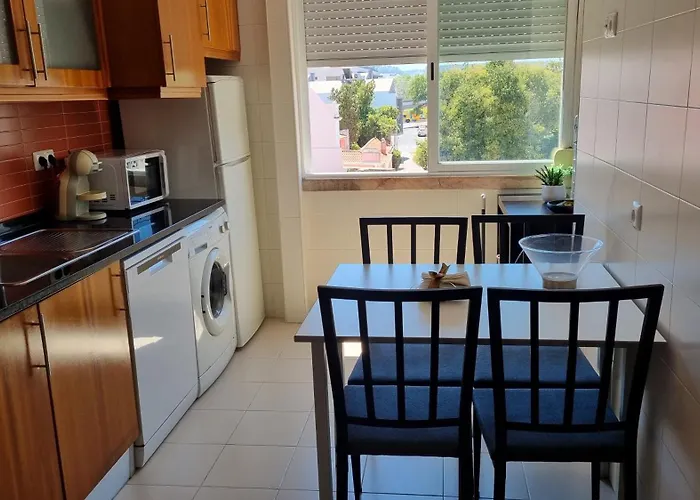 Sun House Belem - Free Parking And View Tower